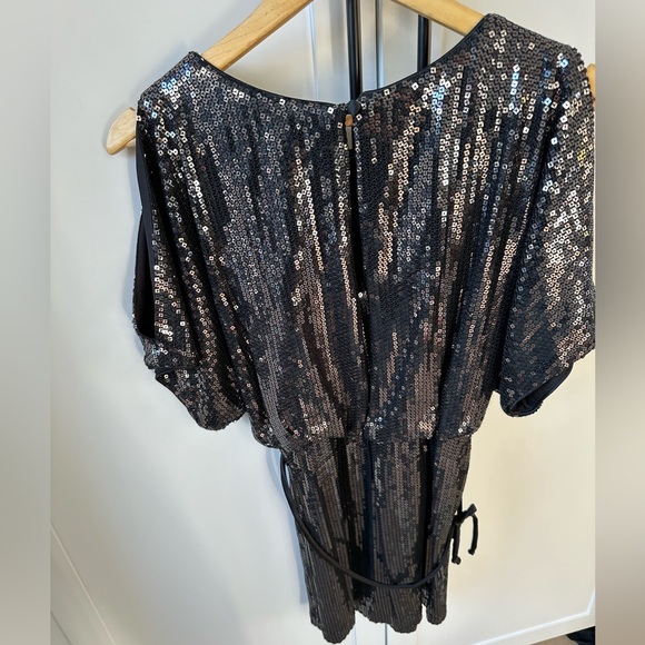 Holiday BA Nites Dress - Picture 3 of 3